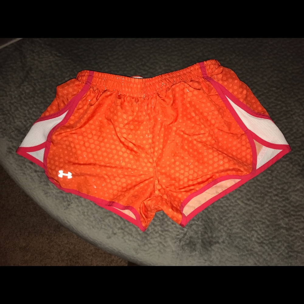 Running shorts